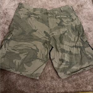 Wrangler Men's Camouflage Cargo Shorts Size: 38